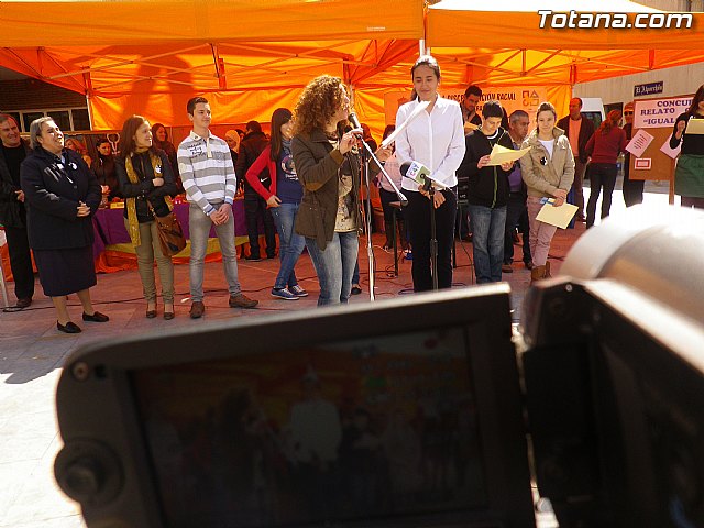 Ms de trescientos escolares participan en las actividades del Da contra el Racismo - 27