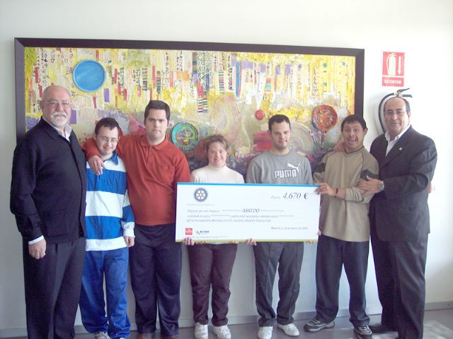 Rotary Club Murcia dona la recaudación de su II concierto solidario a ASSIDO - 1, Foto 1