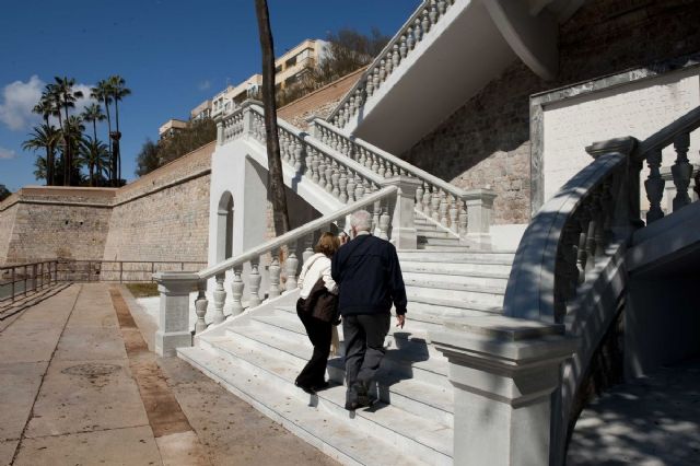Abierta al paso la escalinata de acceso a la Muralla del Mar - 1, Foto 1
