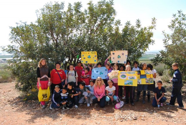 Torre-Pacheco celebra el día mundial forestal con la campaña “Plantando una vida” - 1, Foto 1