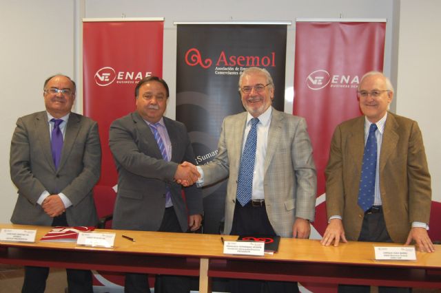 ASEMOL y la Fundación Universidad Empresa de la Región de Murcia, juntos para facilitar la inserción laboral a los futuros empresarios - 1, Foto 1