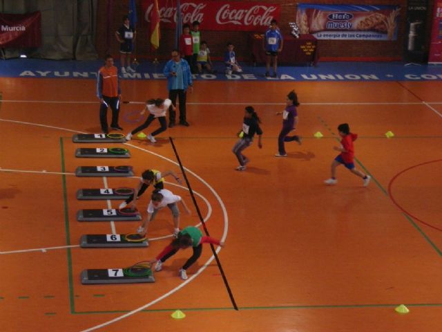 Los colegios Reina Sofía, La Milagrosa y Santa Eulalia participaron en la final regional de jugando al atletismo alevin de Deporte Escolar - 2, Foto 2
