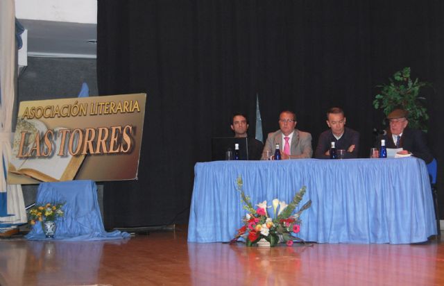 La asociación literaria Las Torres presenta las Vidas posibles de Carlos Gargallo - 1, Foto 1