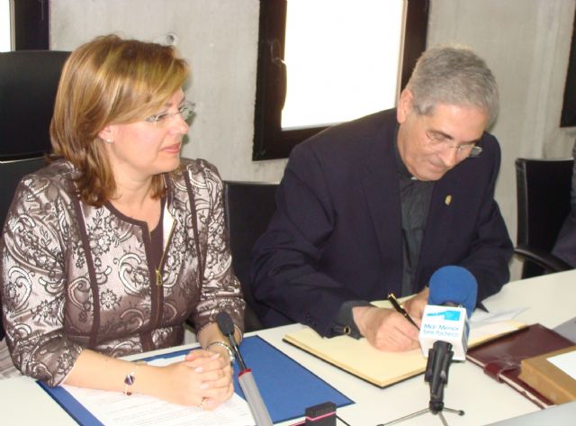 Fray Francisco Martínez alaba la Semana Santa pinatarense como expresión de la Fe - 3, Foto 3