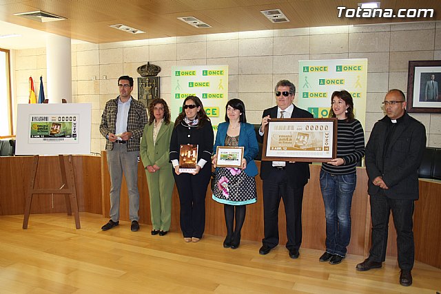 Cinco millones de cupones de la ONCE ilustran el prximo Jueves Santo la Semana Santa de Totana, declarada de Inters Turstico Tegional - 15