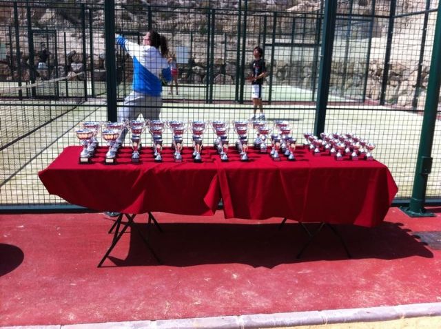 Rcord de participacin con cerca de 60 parejas inscritas en el II torneo de pdel Semana Santa 2012 - 3