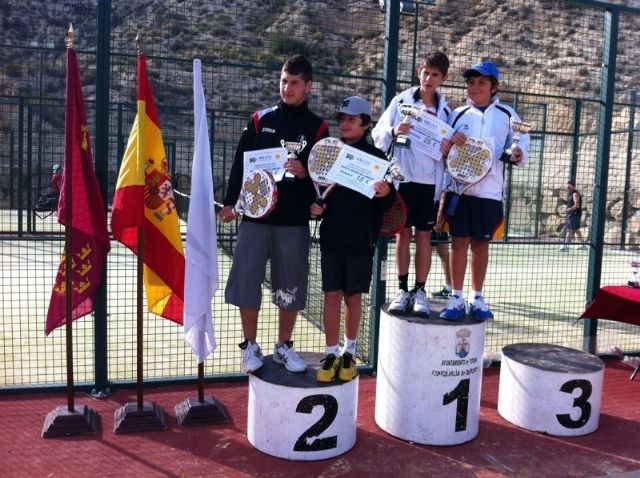 Rcord de participacin con cerca de 60 parejas inscritas en el II torneo de pdel Semana Santa 2012 - 8