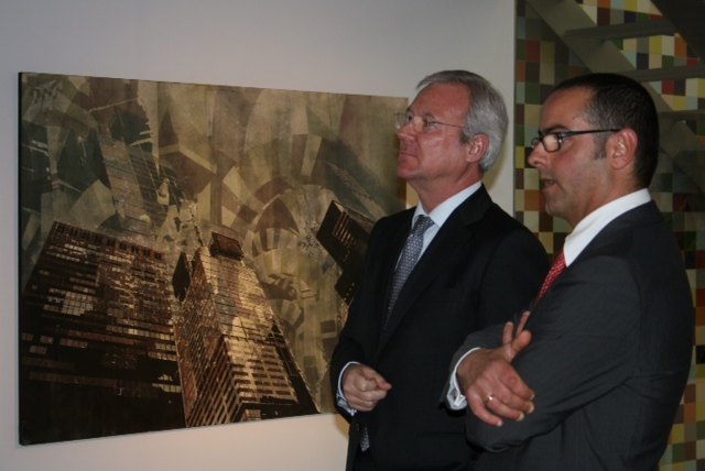 Valcárcel inaugura en el Muram la exposición ´La mirada múltiple´ del pintor blanqueño Luis J. Fernández - 3, Foto 3