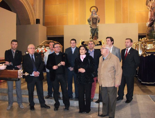 La Compañía de Jesús acoge una muestra del patrimonio de las cofradías de Semana Santa - 2, Foto 2