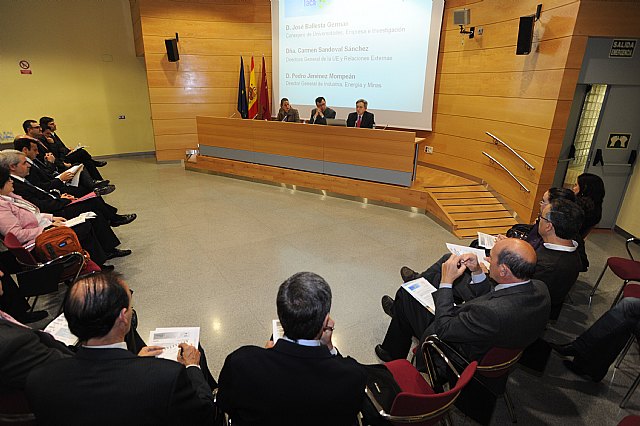 La Comunidad muestra a las empresas del sector energético las posibilidades de financiación a través de programas europeos - 2, Foto 2