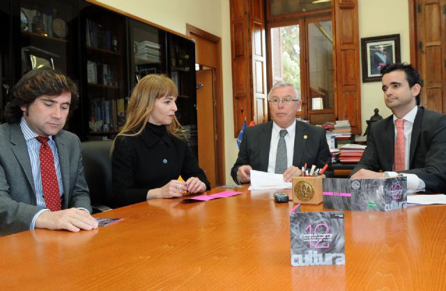 Presentada la nueva edición del Premio de Fotografía de la Universidad de Murcia - 1, Foto 1