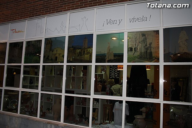 Se inaugura la nueva tienda de productos tursticos y souvenirs de Totana que CEDETO ha puesto en marcha - 1