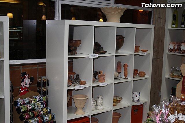 Se inaugura la nueva tienda de productos turísticos y souvenirs de Totana que CEDETO ha puesto en marcha - 22
