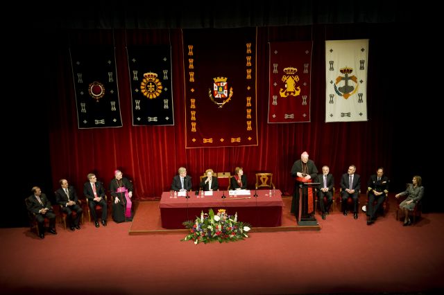 Ofrenda, pregón y procesiones para festejar a la Caridad y empezar la Semana Santa - 4, Foto 4
