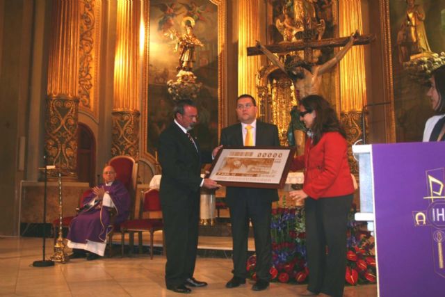 Cinco millones de cupones promocionan Alcantarilla en toda España, con la imagen del Cristo de la Buena Muerte. - 2, Foto 2
