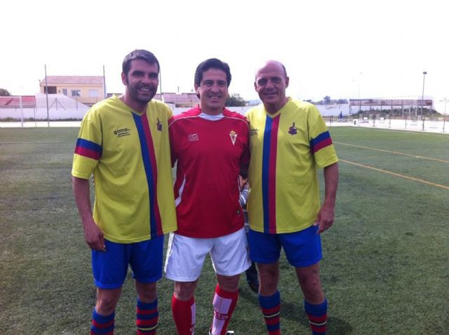 El torreño Francisco Verdú, exjugador del F.C. Barcelona, homenajeado en su municipio - 2, Foto 2