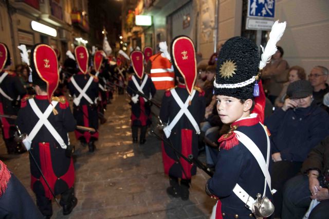 Miles de fieles acompañaron a La Piedad - 2, Foto 2