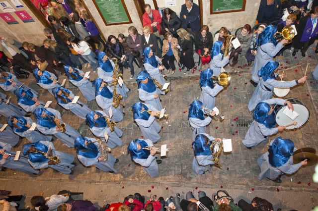 Miles de fieles acompañaron a La Piedad - 3, Foto 3