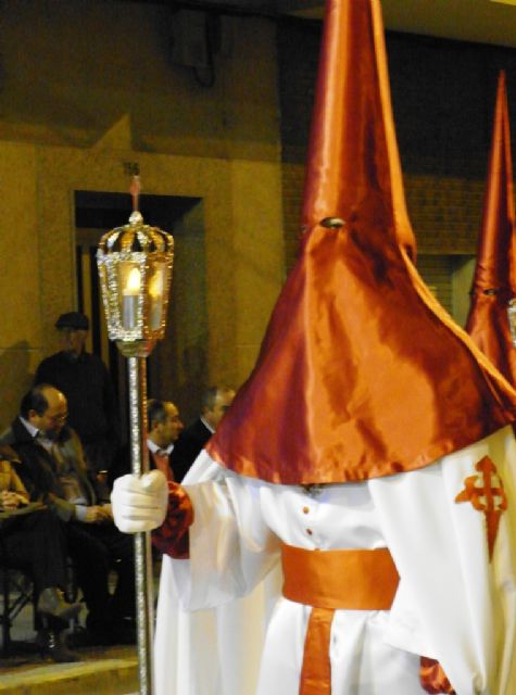 La procesión del Santo Entierro congrega a cientos de fieles en las calles de San Pedro del Pinatar - 1, Foto 1