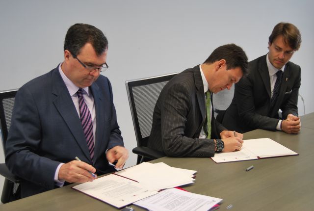 Alhama, primer Municipio Emprendedor de la Regin y primero en España en tramitar en 24 horas online las licencias para dar de alta una empresa, Foto 2