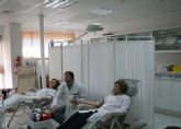 Los trabajadores de ELPOZO ALIMENTACI�N se vuelcan en ayudar a los dem�s donando sangre