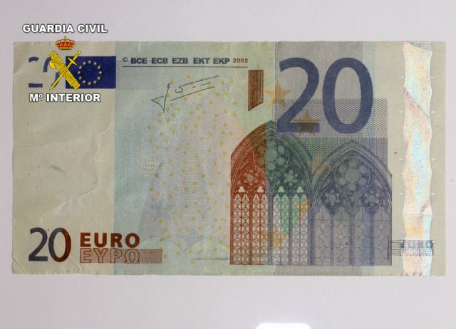 La Guardia Civil desarticula en Murcia una red de tráfico de moneda falsificada - 4, Foto 4