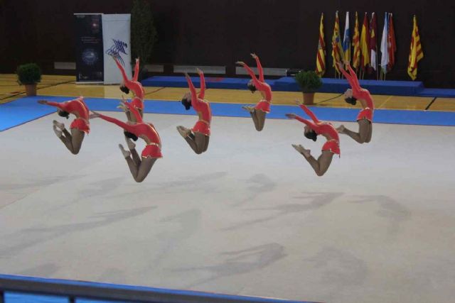 Podium para los equipos de Gimnasia Estética de Cartagena en el Campeonato de España - 2, Foto 2