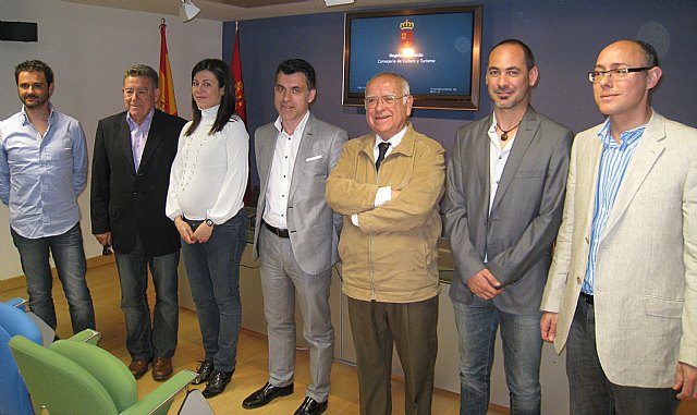 La Orquesta de Jóvenes de la Región de Murcia celebra el 30 aniversario homenajeando a sus directores - 1, Foto 1