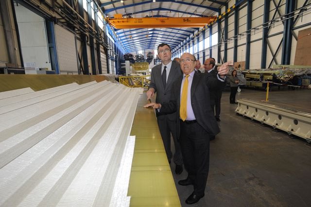 Ballesta elogia el trabajo del grupo MTorres en innovación, diseño y desarrollo, algo que le proporciona una sólida presencia internacional - 1, Foto 1