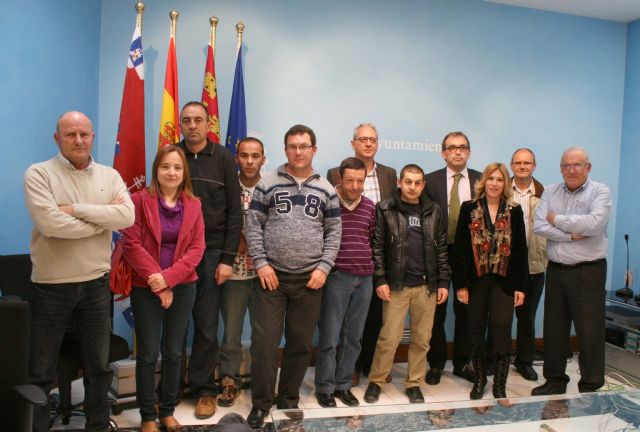 El Ayuntamiento amplía su colaboración con Apcom para dar empleo a 17 personas con discapacidad - 1, Foto 1