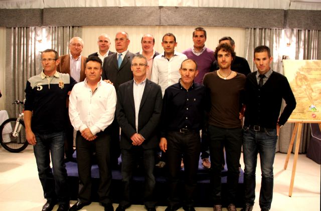 El Club MTB Cabezo la Jara de Puerto Lumbreras homenajea la trayectoria de los ciclistas lumbrerenses - 1, Foto 1