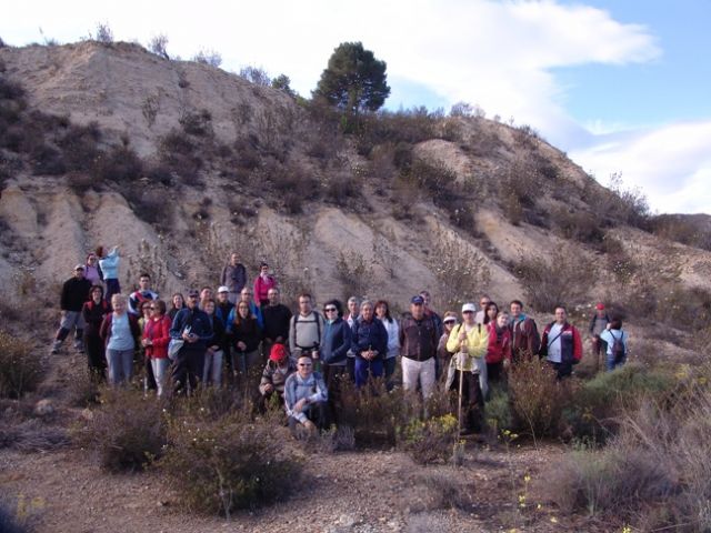Más de una treintena de personas participan en la ruta de senderismo por las minas de Mazarrón, Foto 3