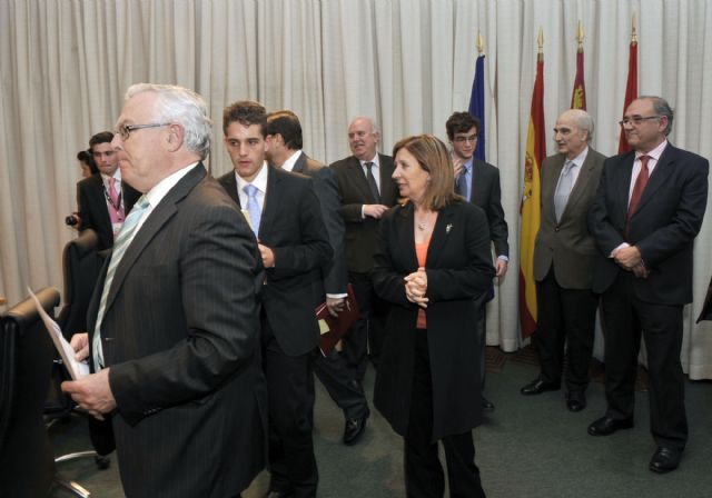 El rector y la consejera de Sanidad clausuraron el congreso nacional de estudiantes de Medicina - 3, Foto 3