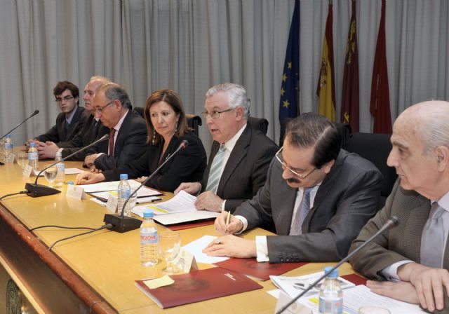 El rector y la consejera de Sanidad clausuraron el congreso nacional de estudiantes de Medicina - 4, Foto 4