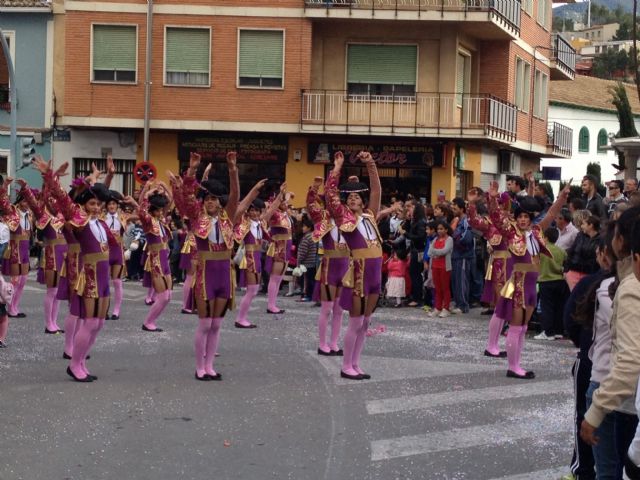 El desfile de carrozas pone fin a las Fiestas de Primavera 2012 - 1, Foto 1