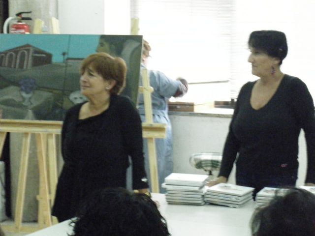 Juana Jorquera y Ãngela Acedo explican su viaje a Montpellier en la UP - 1, Foto 1