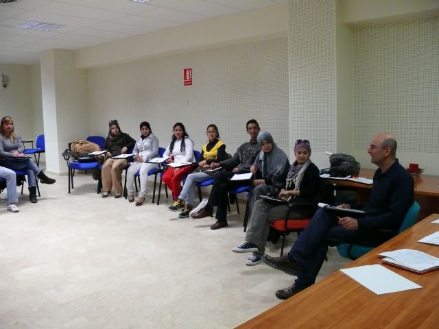 La Concejalía de Servicios Sociales, forma a 25 jóvenes, como monitores/as de ocio y tiempo libre - 1, Foto 1