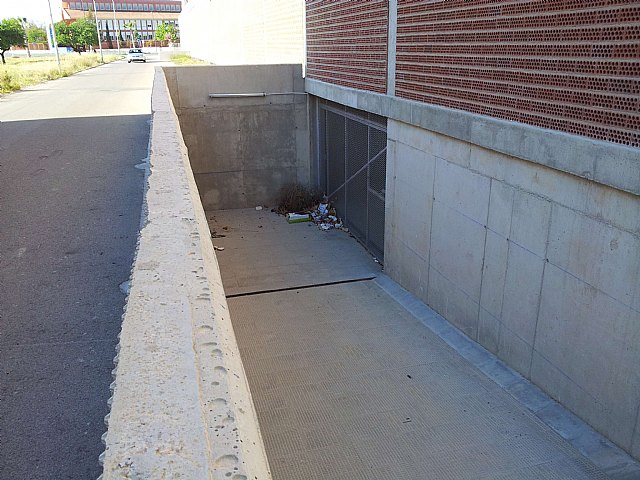 UPyD en Puerto Lumbreras denuncia la paralización de las obras del auditorio de la ciudad así como el estado de abandono en que se encuentra - 4, Foto 4