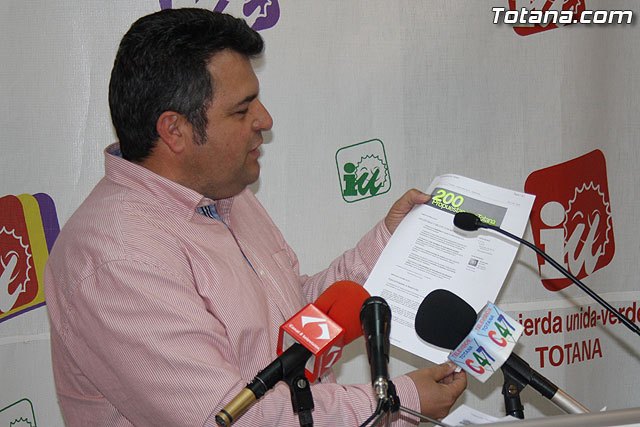 Rueda de prensa IU-verdes 18/04/2012, Foto 2