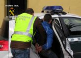 La Guardia Civil detiene a dos personas en Cieza por tráfico de drogas