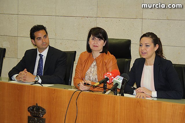 El ayuntamiento y la Asociación de Jóvenes Empresarios del Gualdalentín firman un convenio de colaboración, Foto 3