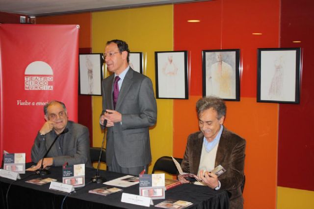 Pedro Cano sube el telón de los Pintores en la escena de Teatro Circo Murcia - 1, Foto 1