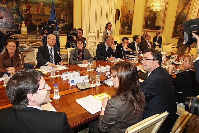 Las tasas académicas de las universidades de la Región se han situado tradicionalmente en el mínimo del precio establecido por el Estado - 1, Foto 1