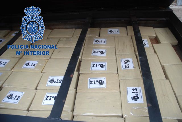 La Policía Nacional intercepta un vehículo con 72 kilogramos de cocaína ocultos en su interior - 1, Foto 1