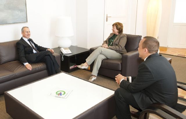 La Confederación Hidrográfica buscará solución al estancamiento de agua en la Rambla - 2, Foto 2