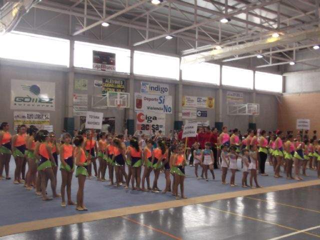 Las alumnas de la Escuela Deportiva Municipal de Gimnasia Rítmica de Totana participaron en la competición interescuelas Ciudad de Lorca, Foto 2