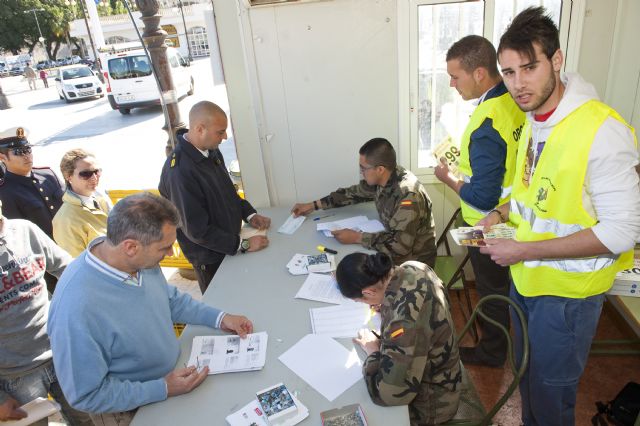 Primeras colas para recoger los dorsales de la III Ruta de las Fortalezas - 4, Foto 4