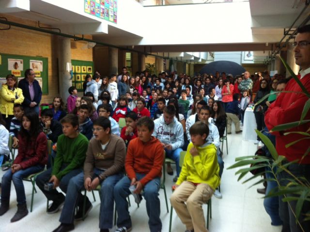 Casi 200 alumnos de colegios de la comarca del Guadalentín participan en la XXIII Olimpiada Matemática que acoge el CEIP Tierno Galván, Foto 3