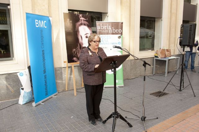 Los escritores cartageneros se consolidan en el Día del Libro - 1, Foto 1