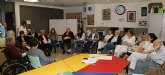 Los mayores celebran el Da de Libro con lecturas compartidas con estudiantes